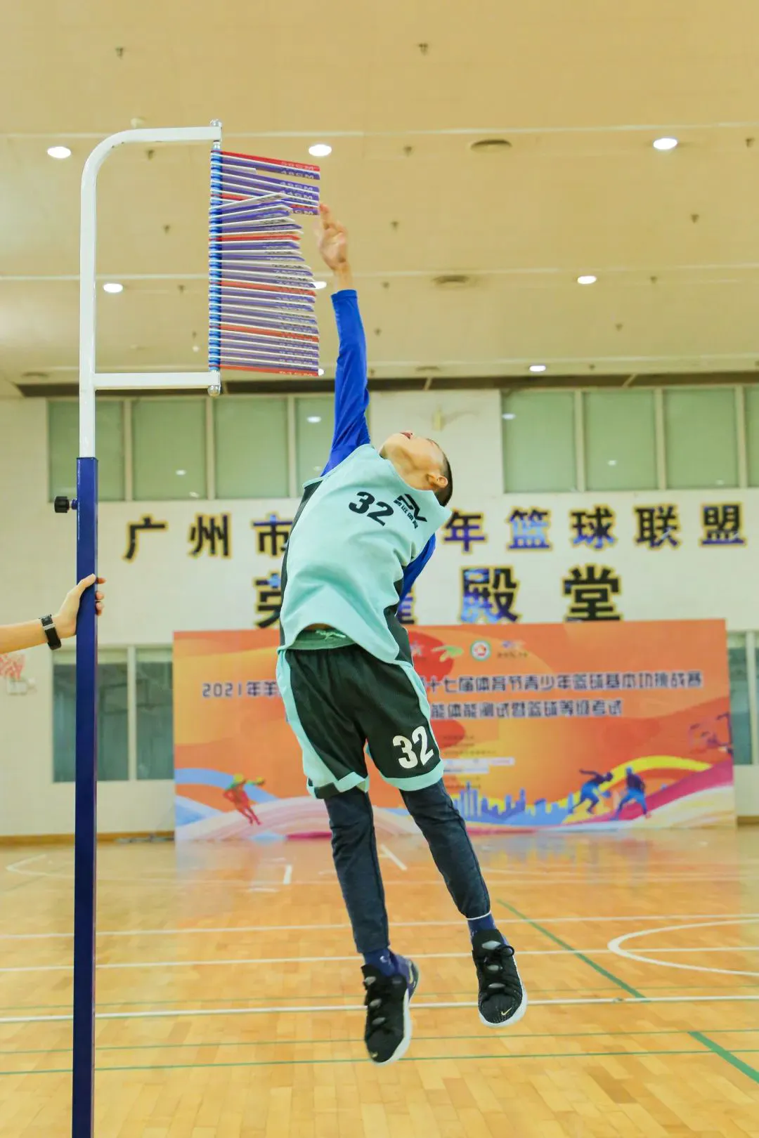 如何在篮球训练中有效应对压力?_2
